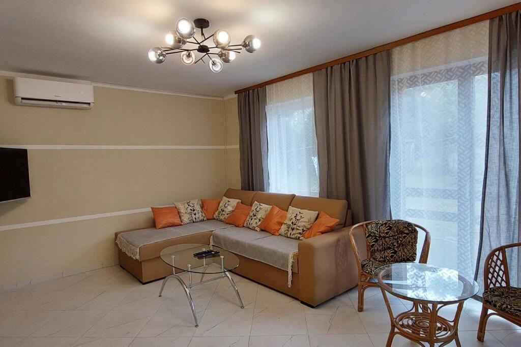 House For Us Vinci Villa Ngoại thất bức ảnh